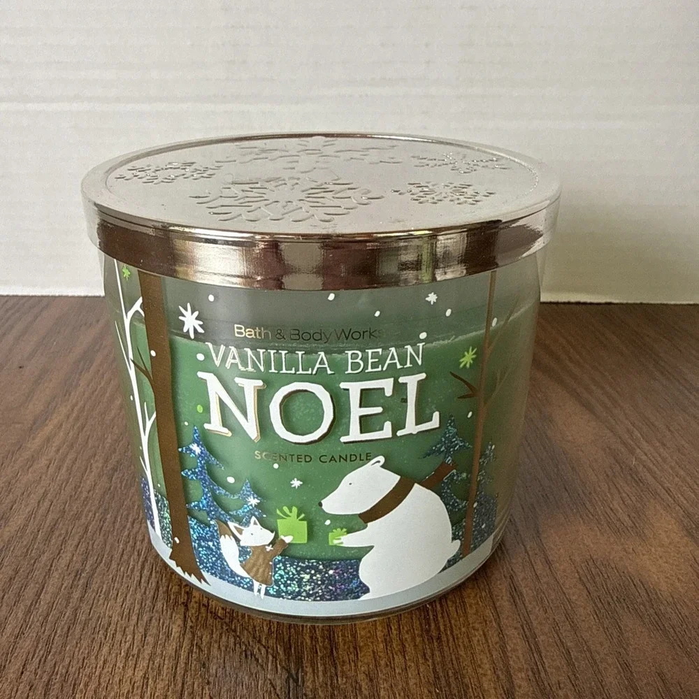 Bath & Body Works VANILLA BEAN NOEL 14.5oz 3-Wick Candle NEW